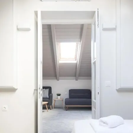 Zoe'S Villa - Modern Karystos Apartments By The Port & Beach Extérieur photo