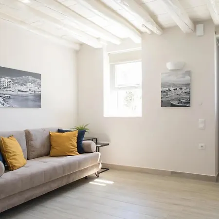 Zoe'S Villa - Modern Karystos Apartments By The Port & Beach Extérieur photo