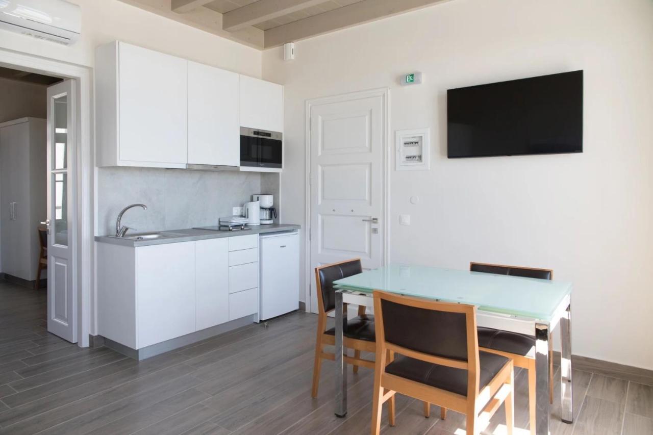 Apartment Zoe's - Modern By The Port &